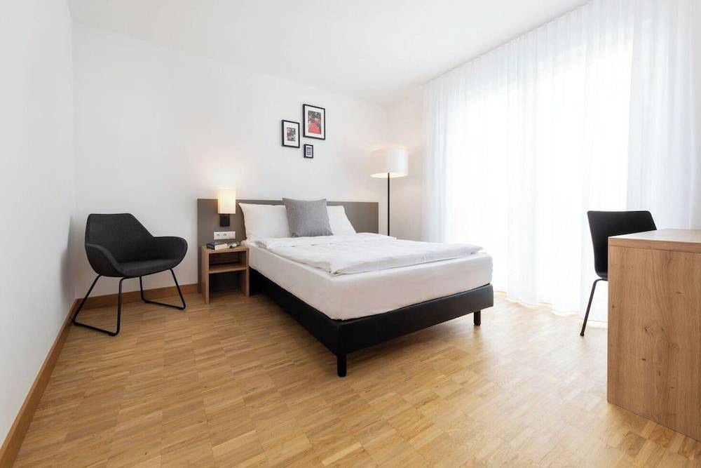 Brera Stuttgart 1
