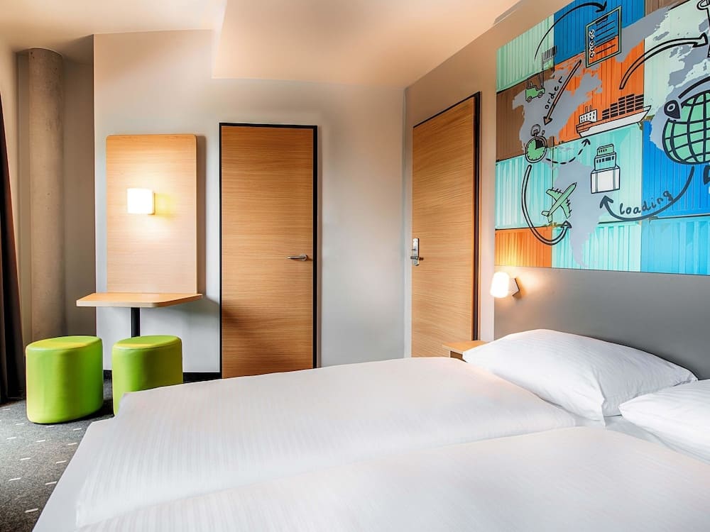 B&B Hotel Stuttgart-Neckarhafen 1