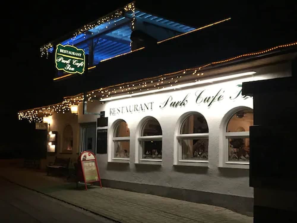Hotel & Restaurant Park Cafe ISA 1