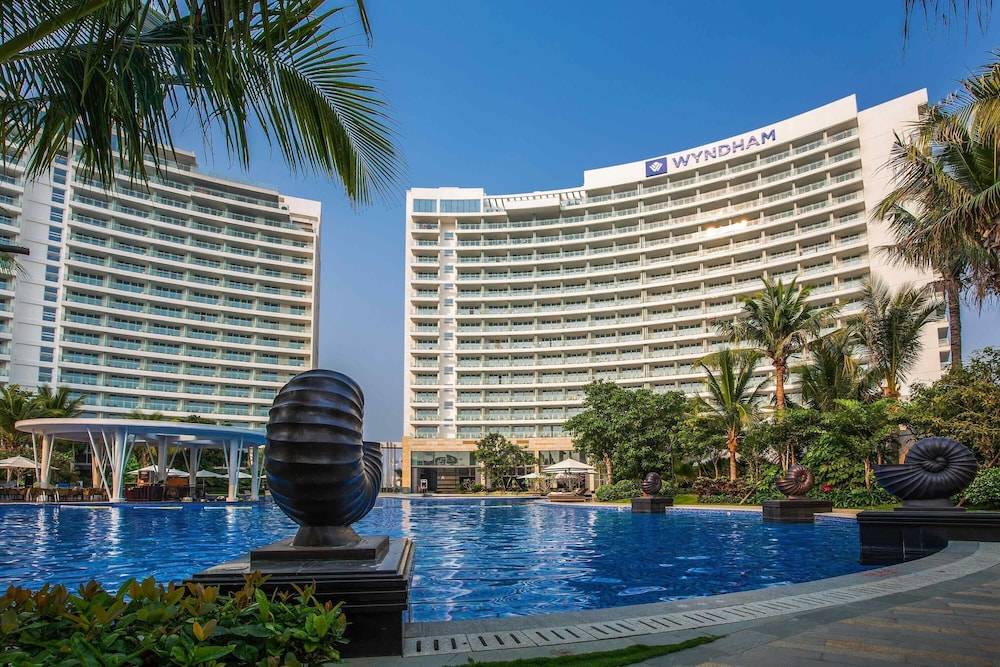 Wyndham Sanya Bay 1