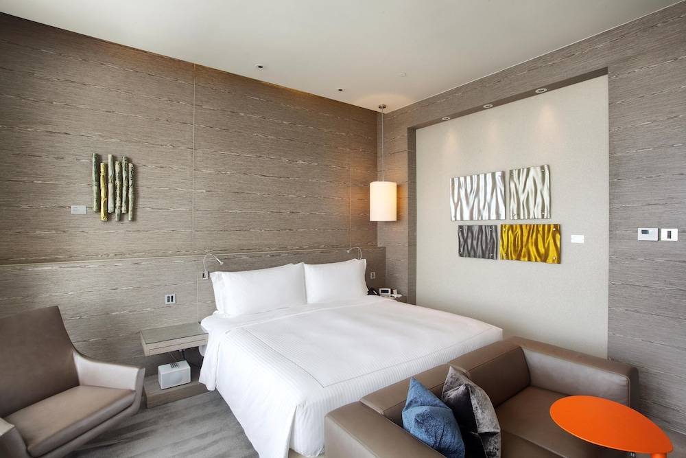 One Farrer Hotel 1