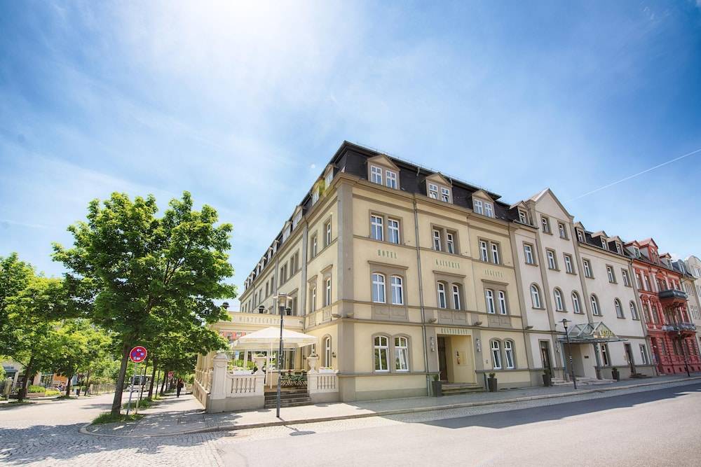 Hotel Kaiserin Augusta 1
