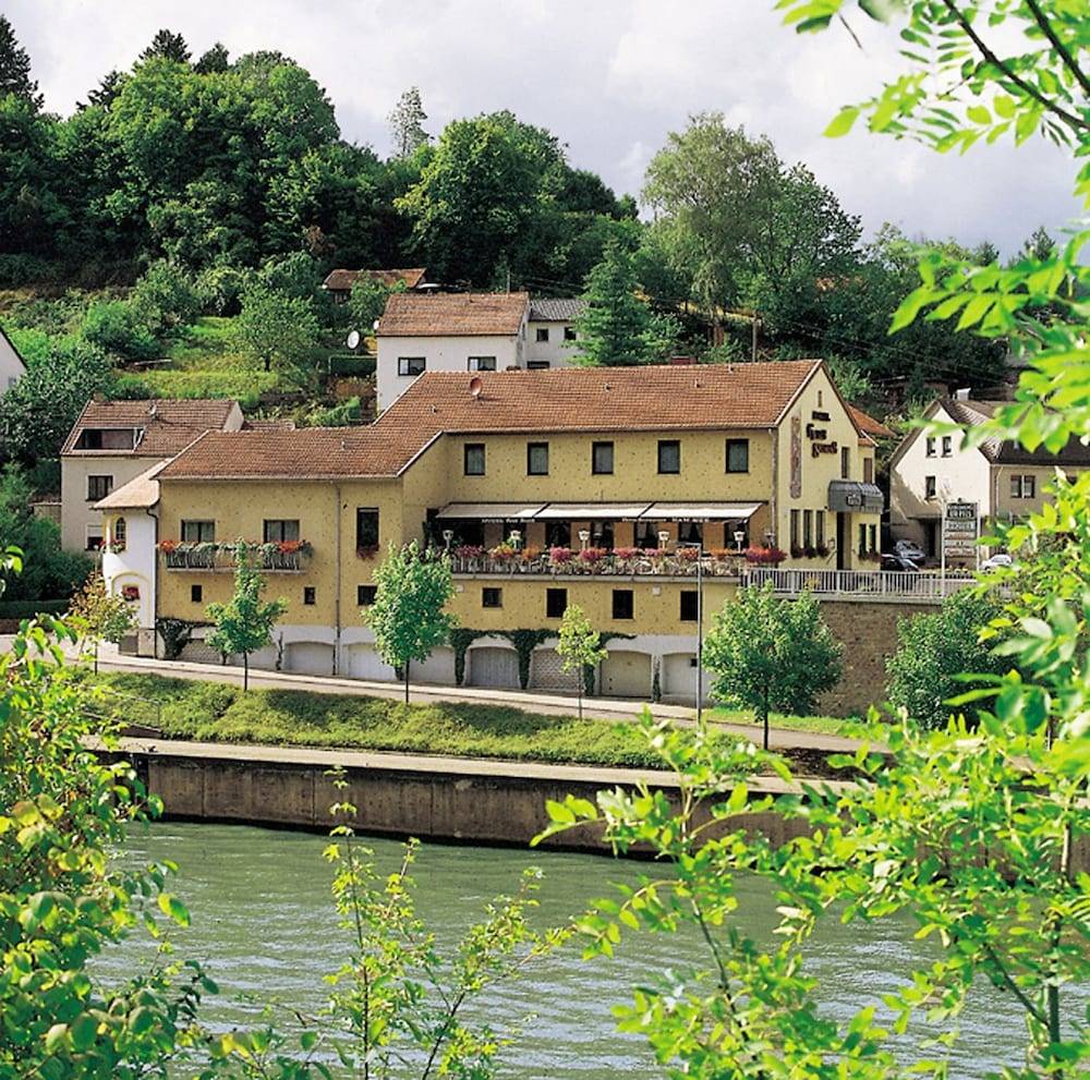 Hotel Haus Schons 1