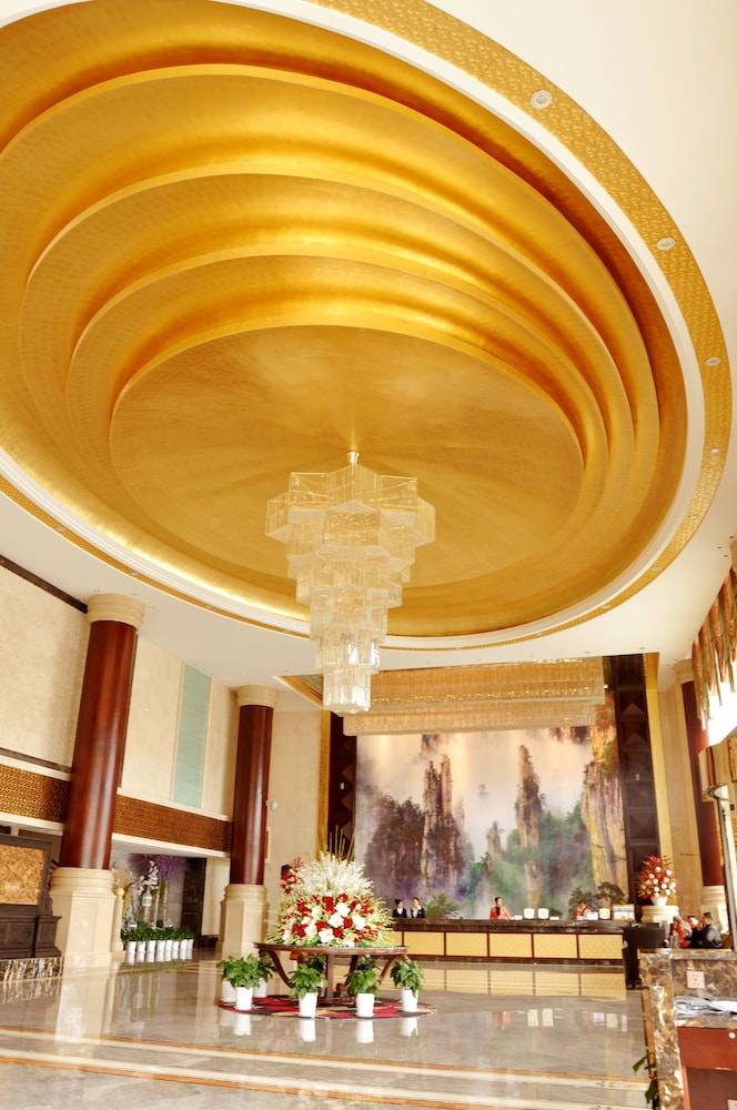 Best Western Plus Grand Hotel Zhangjiajie 2