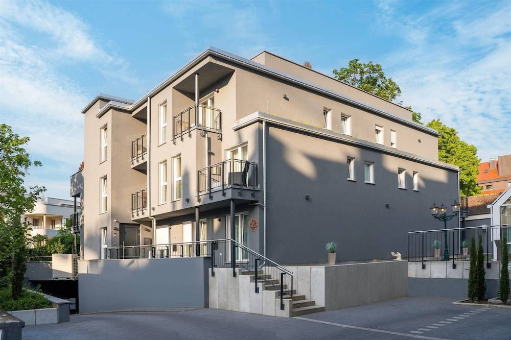 ANA Suites Karlsruhe, Trademark Collection by Wyndham 1