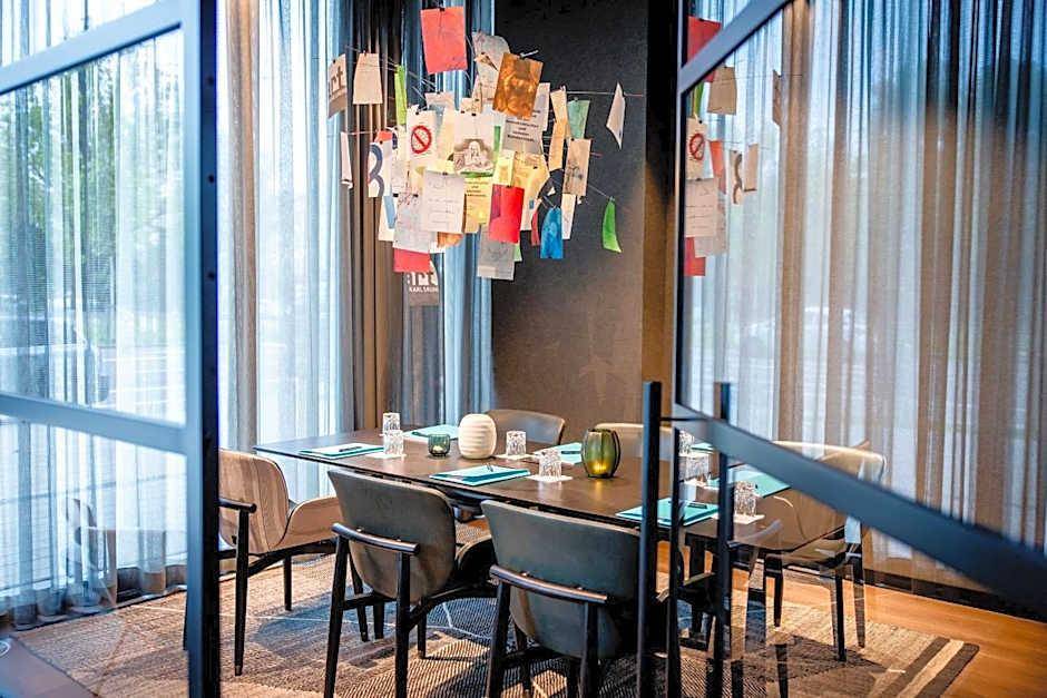 Motel One Karlsruhe 1