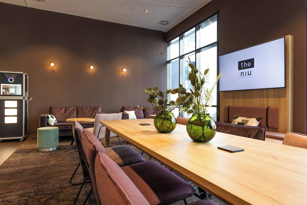 Holiday Inn-the niu, Wave Karlsruhe Oststadt by IHG 2