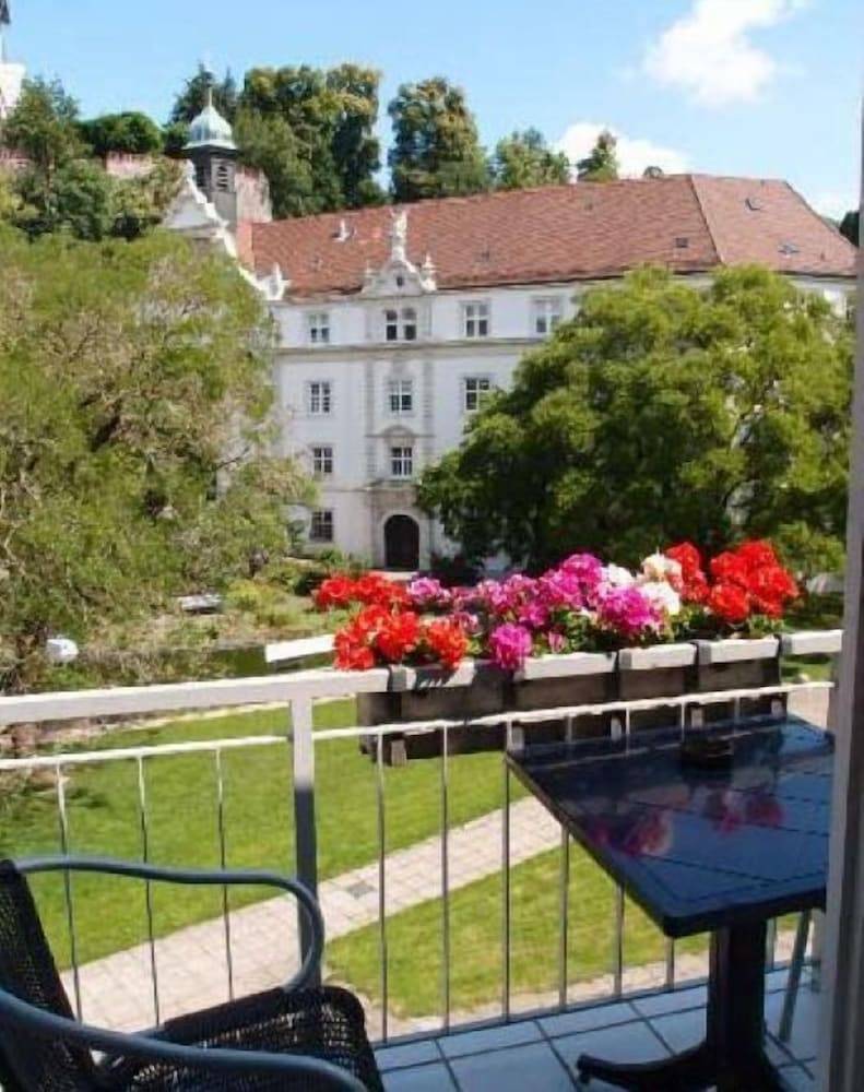 Hotel am Friedrichsbad 1