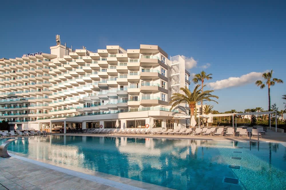 Tomir Portals Suites - Adults Only 1