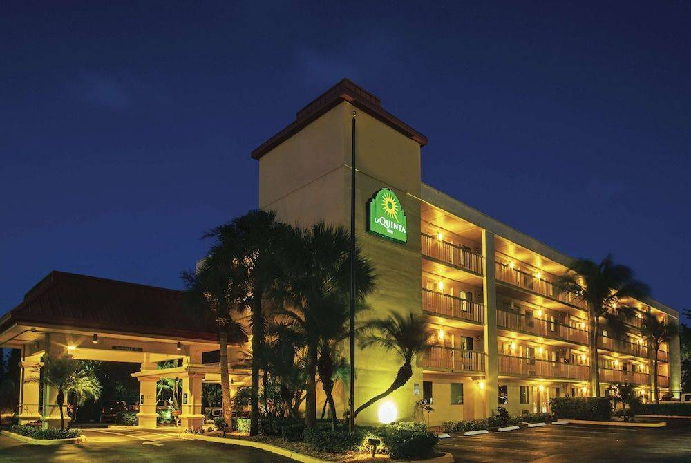 La Quinta Inn by Wyndham West Palm Beach - Florida Turnpike 1