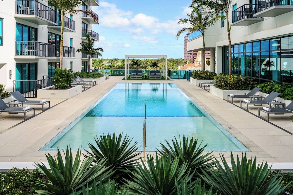 Hotel AKA West Palm 1