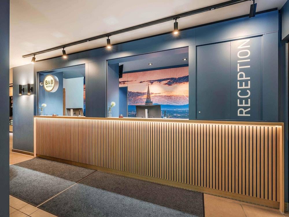 B&B Hotel Freiburg-Süd 2
