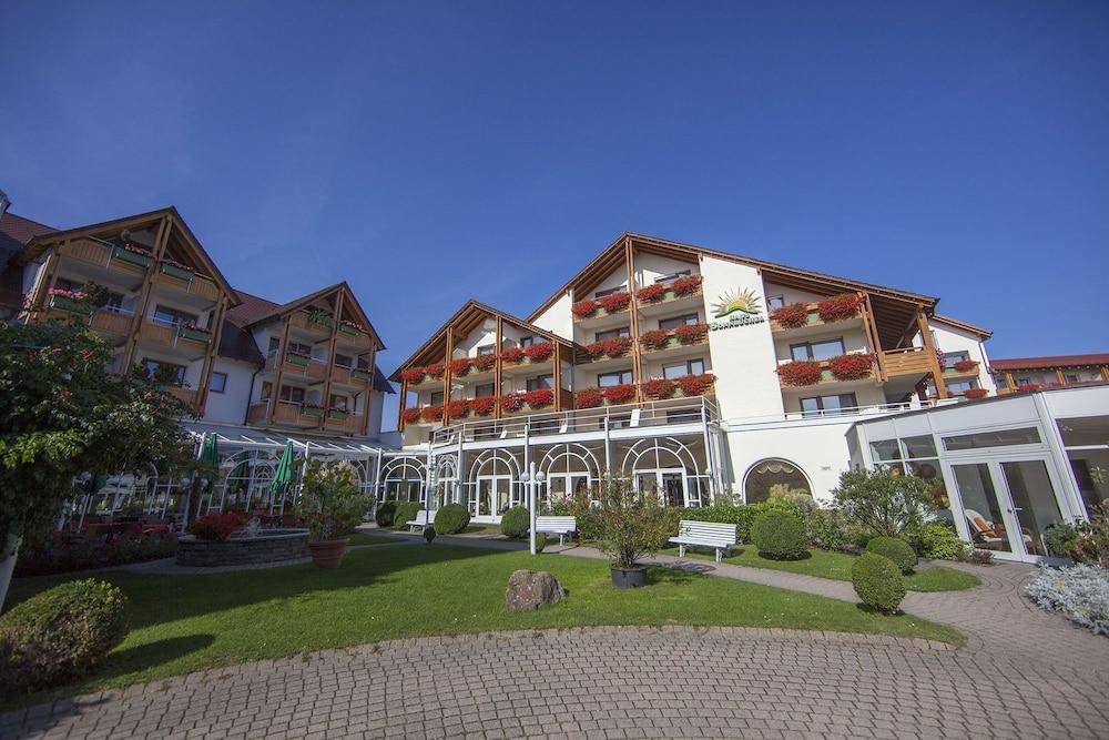 Ringhotel Krone 1