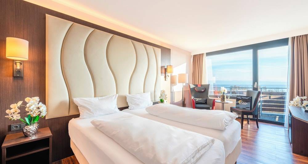 PLAZA Hotel Föhr am Bodensee 1