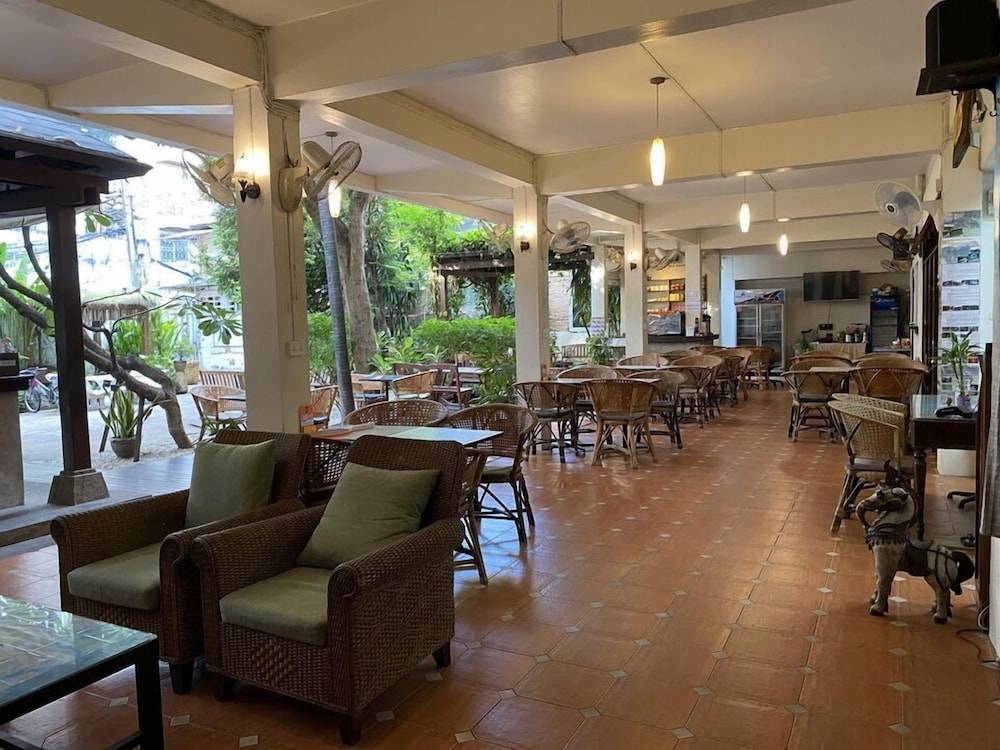 Lamphuhouse Bangkok 2