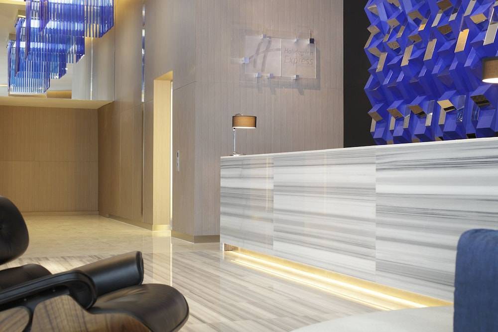Holiday Inn Express BANGKOK SIAM by IHG 2