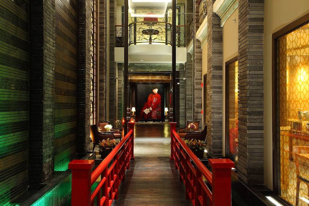 Shanghai Mansion Bangkok 1