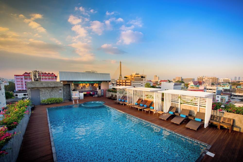 Nouvo City Hotel 1