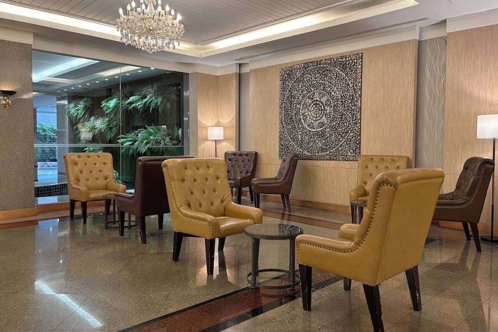Rembrandt Residences Bangkok 2