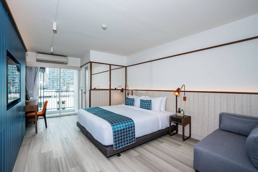 Hotel Amber Sukhumvit 85 2