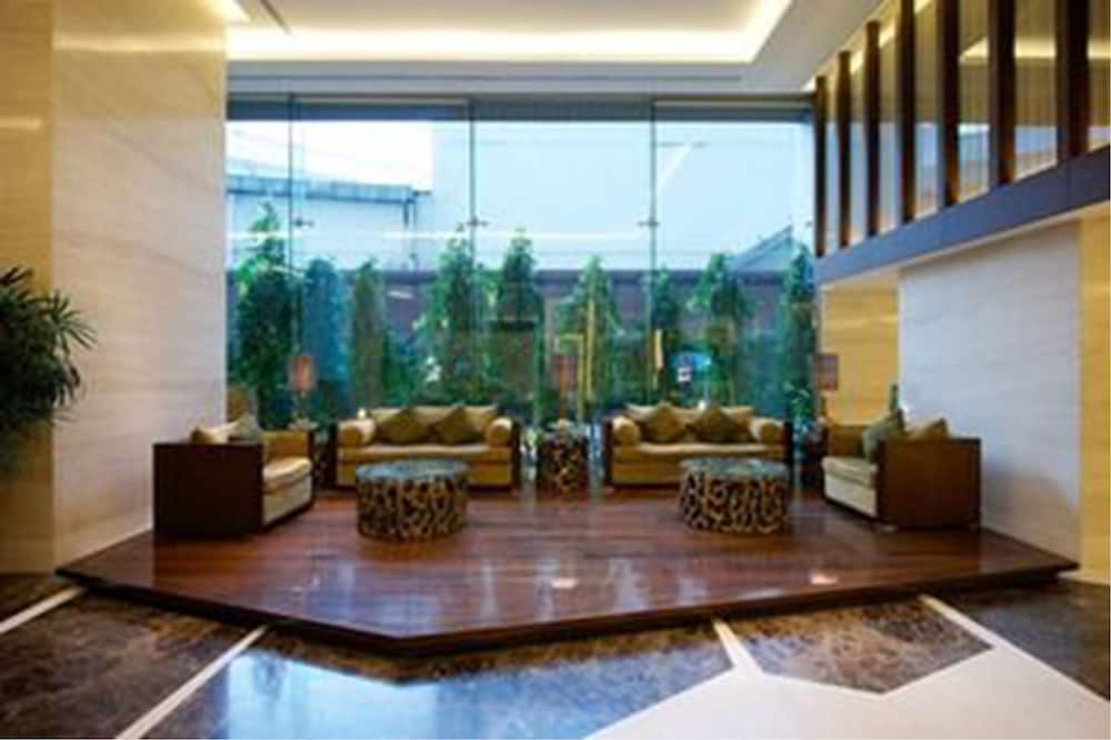 Jasmine Resort Hotel Bangkok BTS Phrakhanong 2