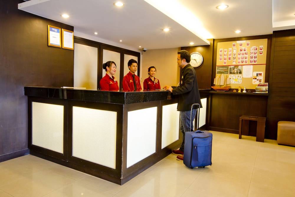 Sinsuvarn Airport Suite Hotel 2