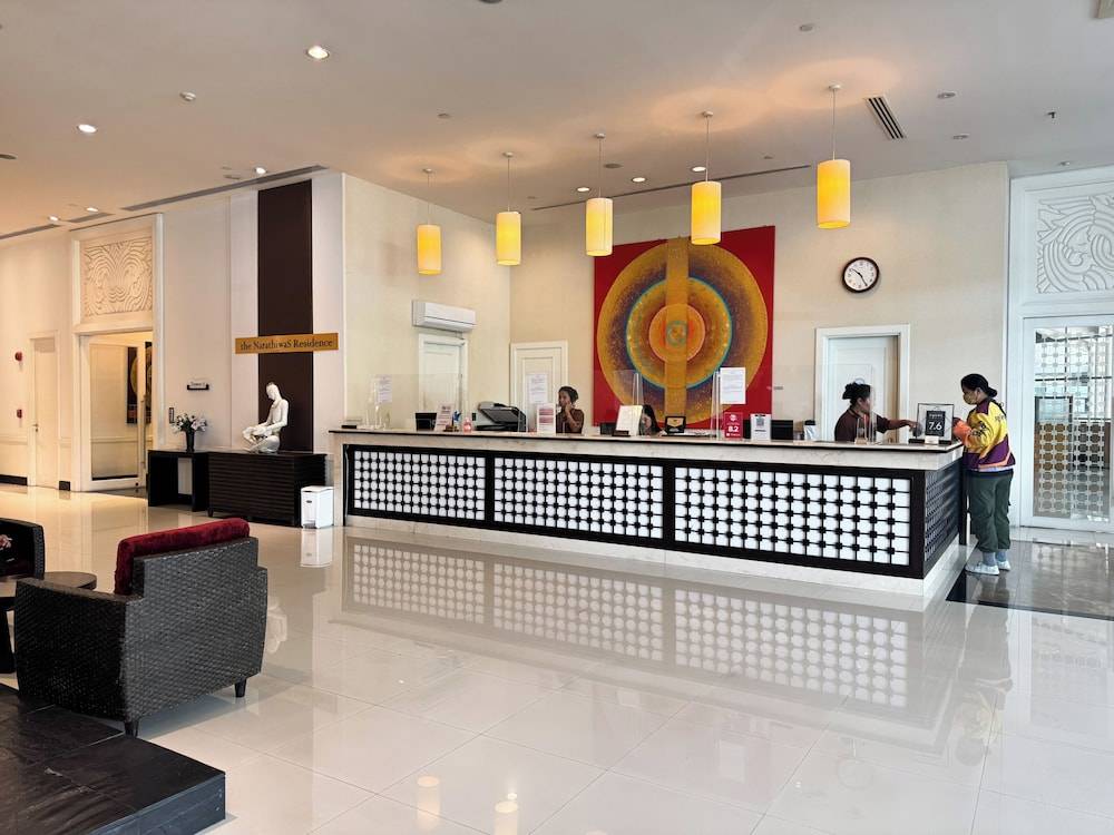 The Narathiwas Hotel & Residence Sathorn Bangkok 2