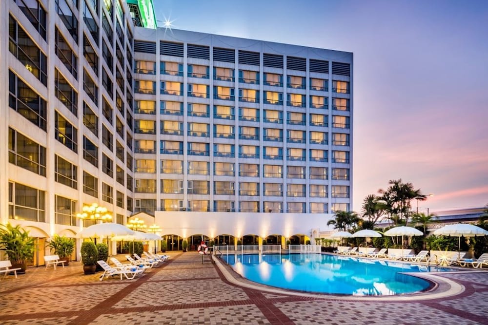 Bangkok Palace Hotel 1