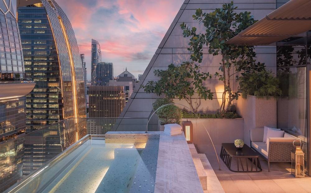 Rosewood Bangkok 1
