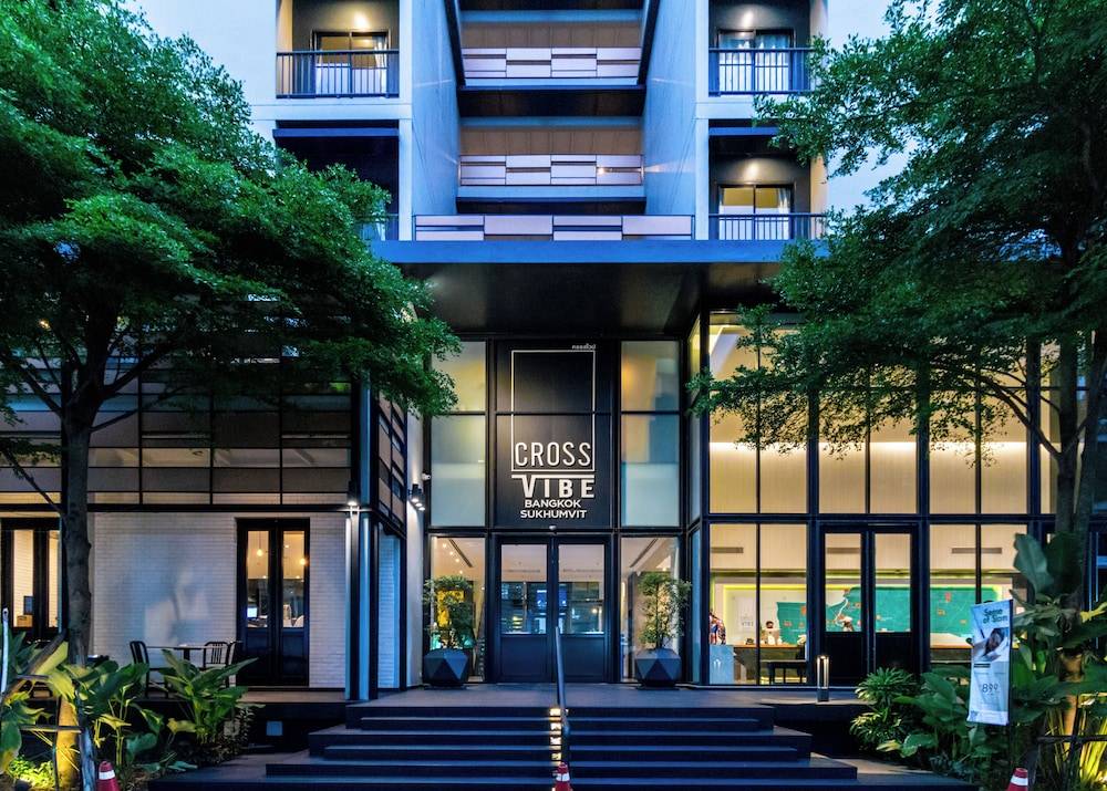 Cross Vibe Bangkok Sukhumvit 1