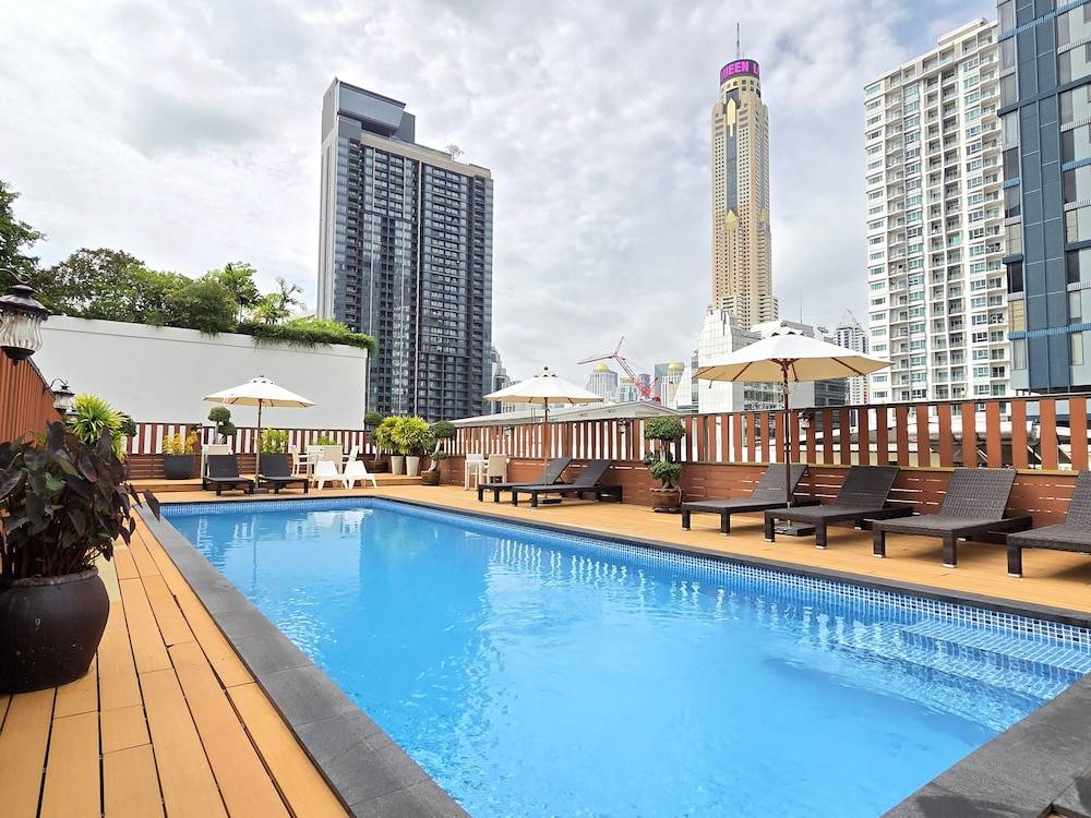 True Siam Rangnam Hotel 1