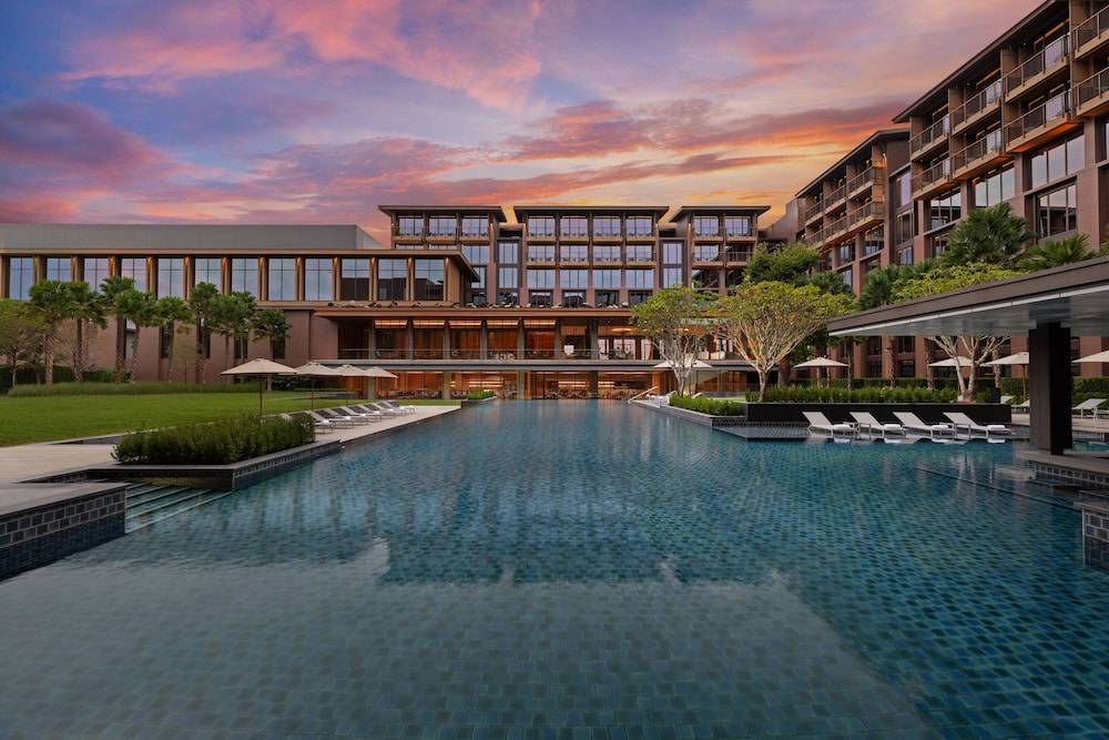 Courtyard by Marriott Bangkok Suvarnabhumi Airport 1