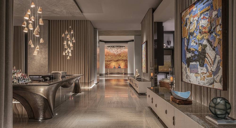 Four Seasons Hotel Bangkok at Chao Phraya River 2