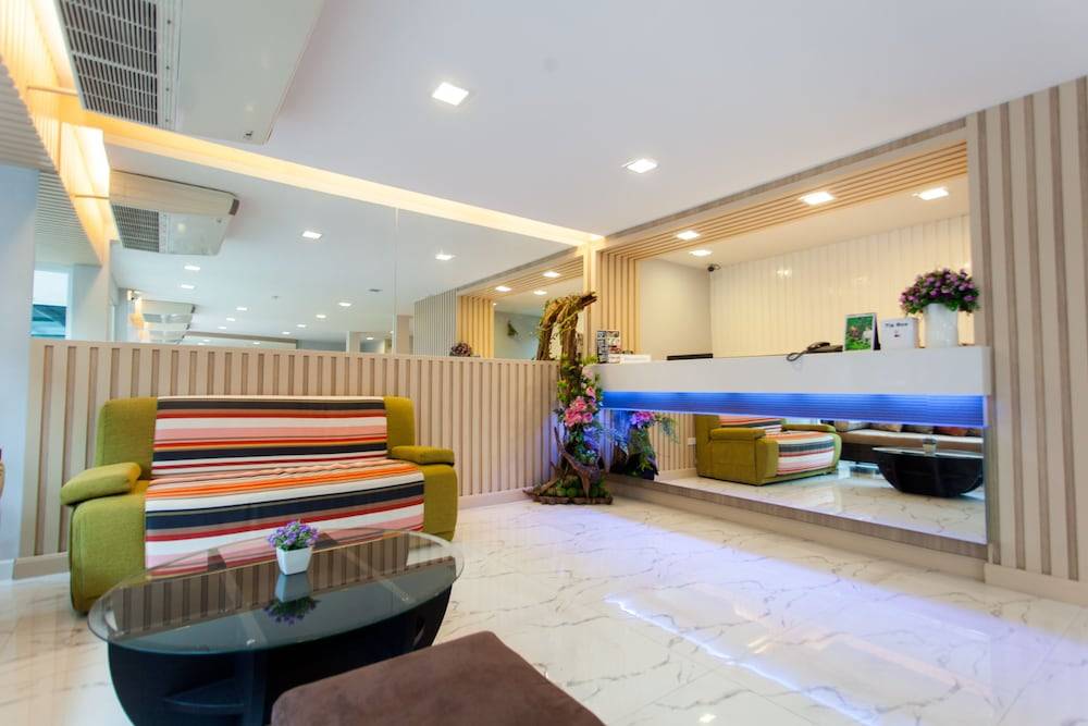 Nantra Ploenchit hotel 2