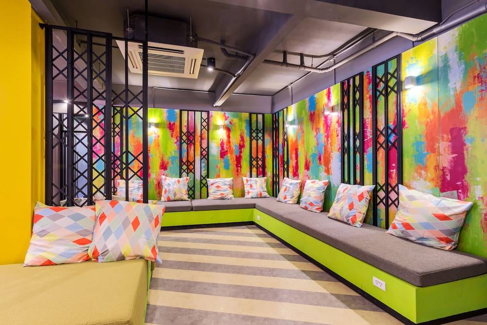 iSanook Hostel 1