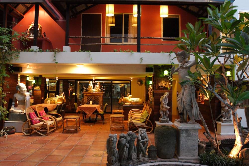 Villa Cha-Cha Banglumphu 2