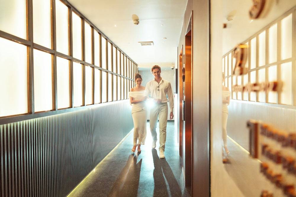 The Gravitique Hotel Khaosan 2