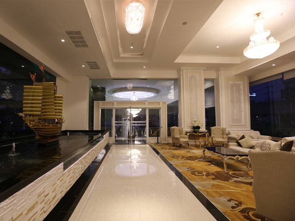 The Bazaar Hotel Bangkok - MRT Lat Phrao Ratchadapisek 2