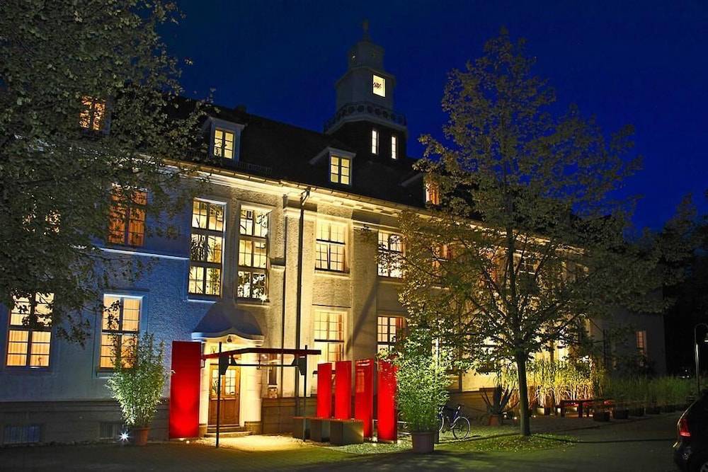 WHLIVING - Apartments & Studios in Konstanz 1