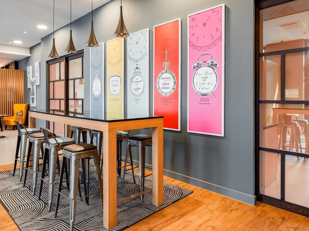 Premier Inn Mannheim City Centre 2