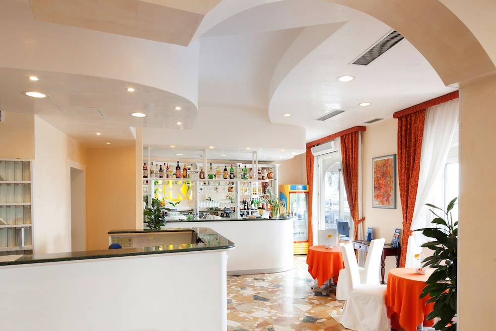 Hotel Karinzia 2