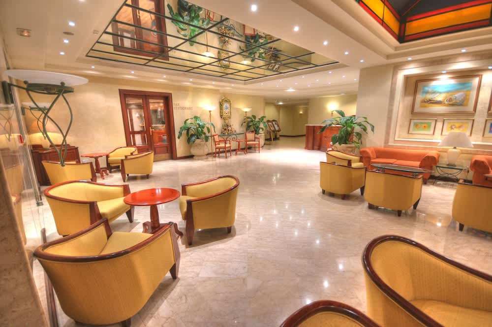 Grand Hotel Gozo 2