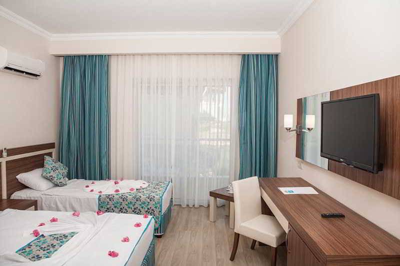 Side West Park Hotel 1