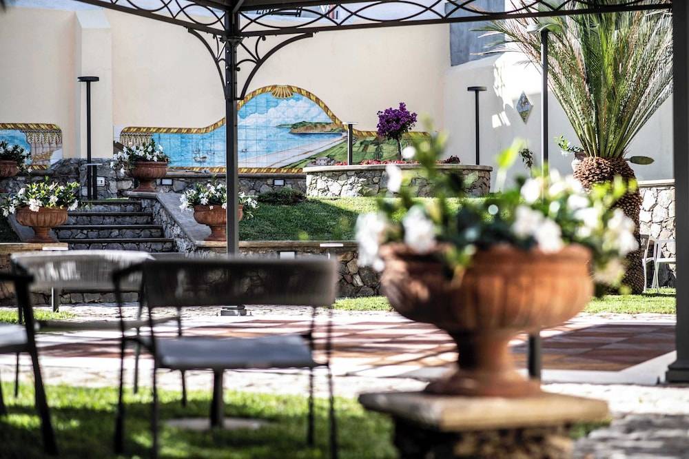 Hotel Garibaldi 1