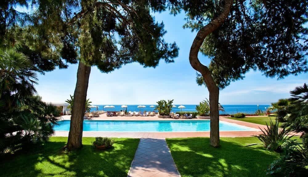 Grand Hotel Baia Verde 1