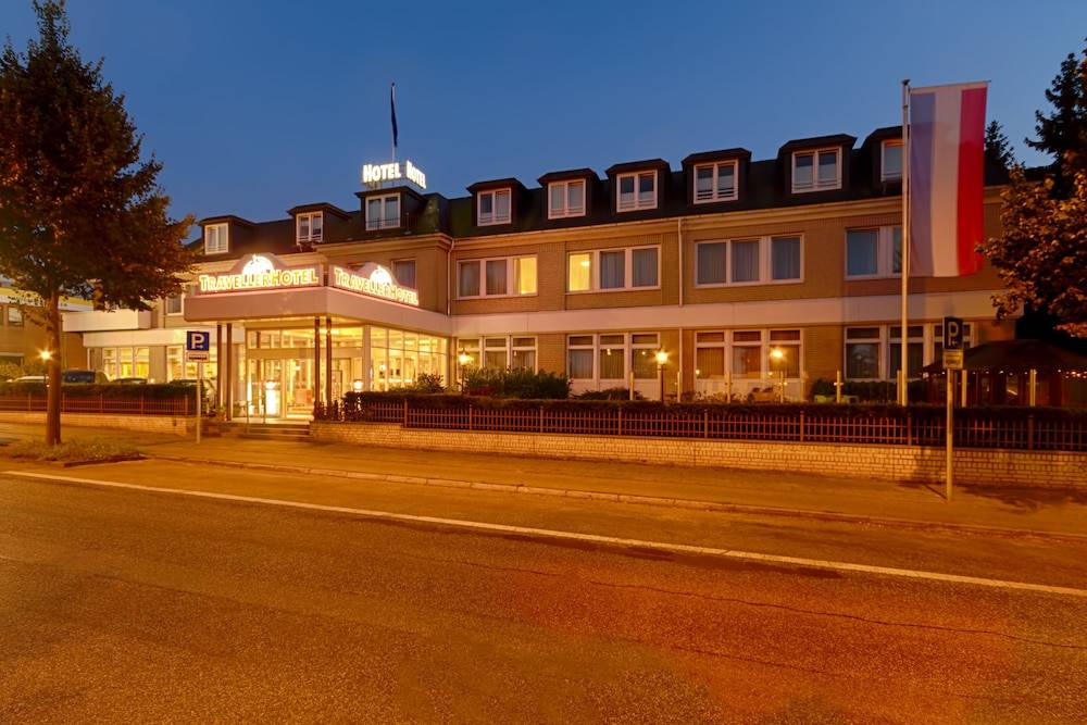 Traveller Hotel 1