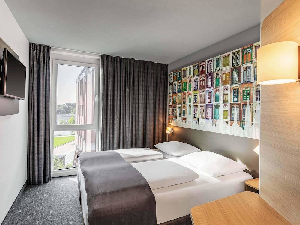 B&B Hotel Lübeck-Hbf 1