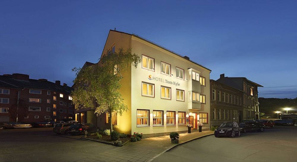 Comfort Hotel tom Kyle 1