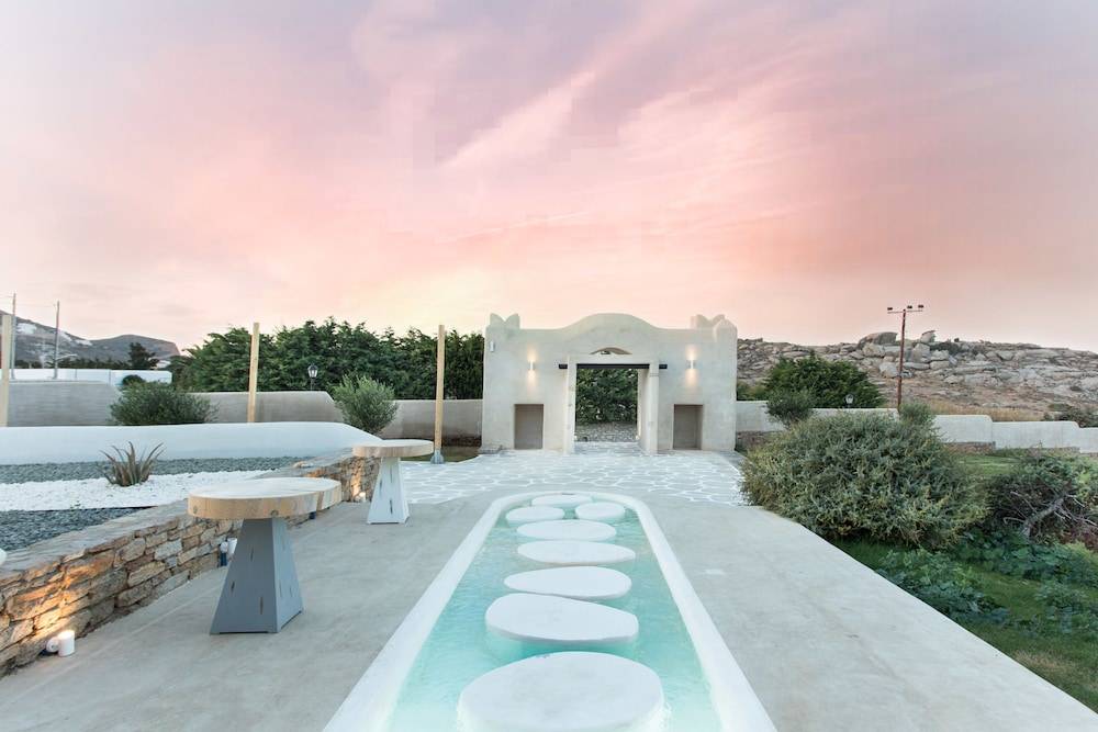 Naxos Euphoria Suites 1