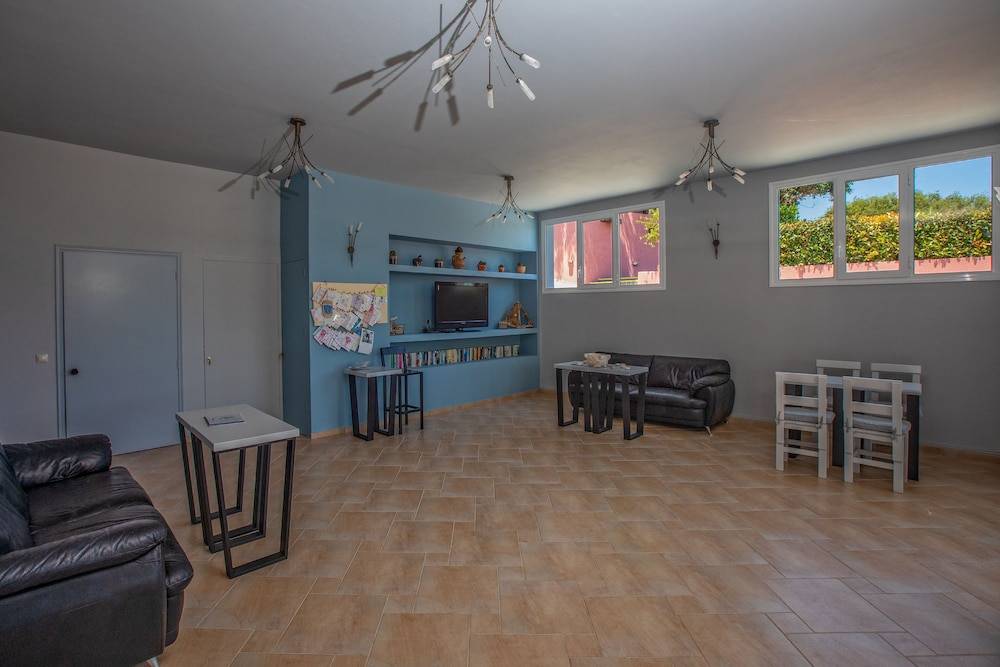 Pelagos Apartments 2